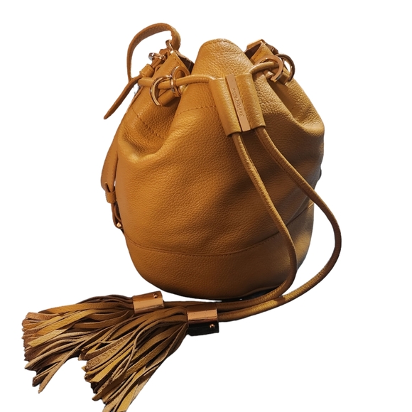 See By Chlo Shoulder Bag Vicki Small Leather Bucket - Picture 3 of 9